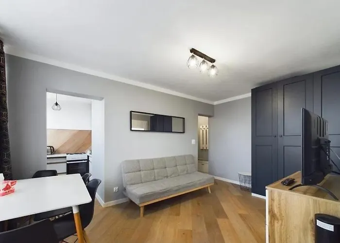 Am Center 6 Wyzwolenia *